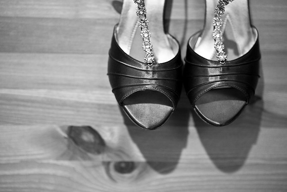 0024_Gray_2550